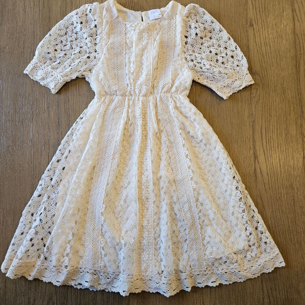 Zara Ivory Cream Color Lace Eyelet Short Sleeve Dress Size 6T